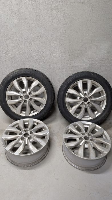 4 лети джанти 17 Зимни гуми SAVA 225/50/17  + подарък летни Michelin