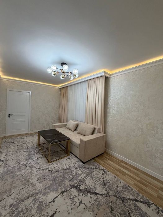 Продаю 3 ком квартира на 2 этаже 4 этажного дома. Дубовый.