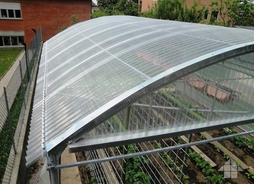 Поликарбонат монолитный