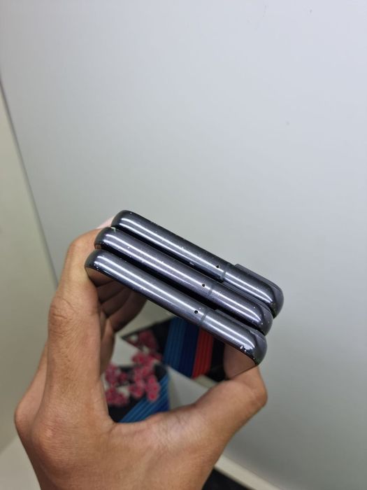 Samsung S22 xotirasi 8/256GB