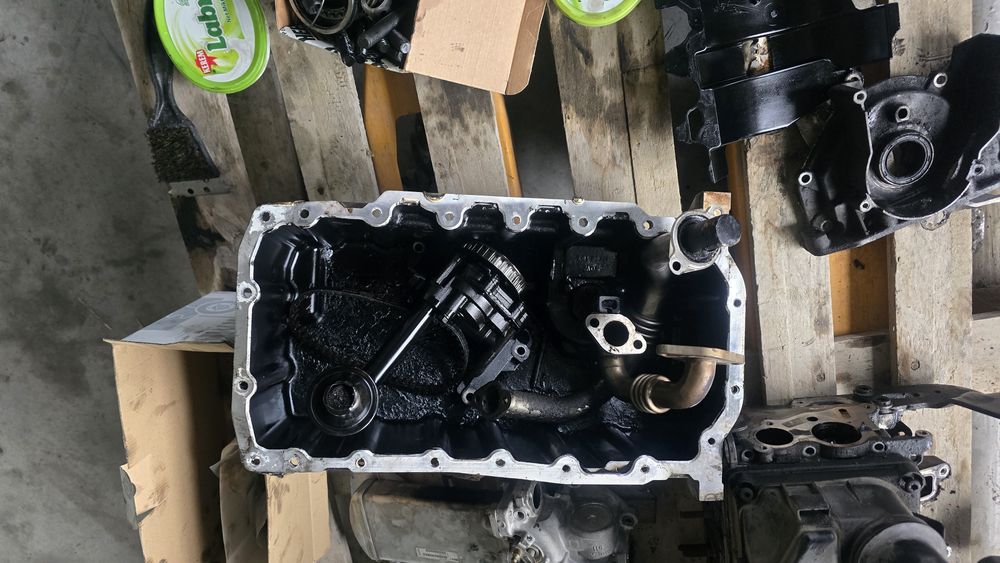 Двигател  CAAA VW  на части