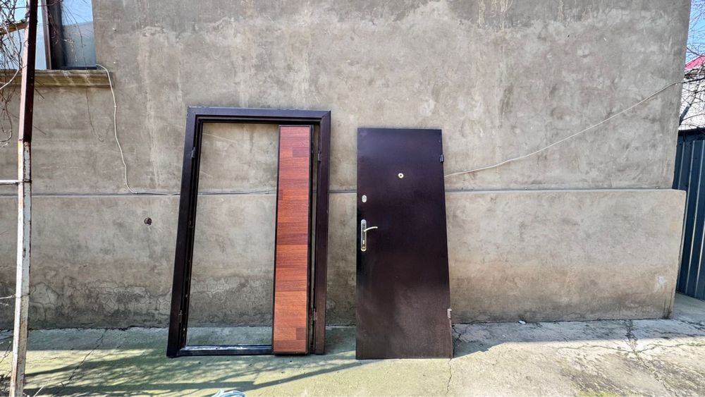 дверь наружный б/у