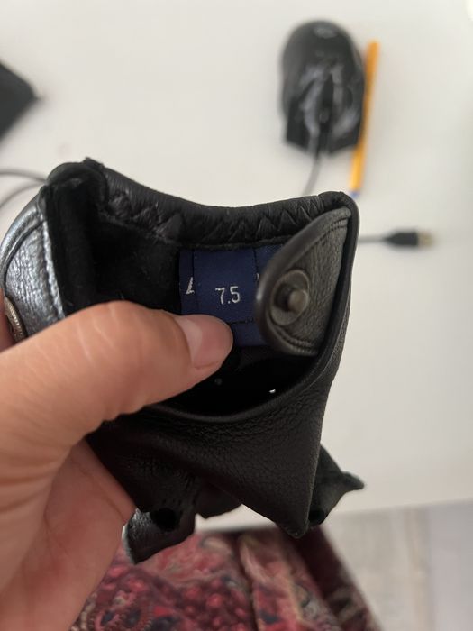 Кожаные перчатки идеал