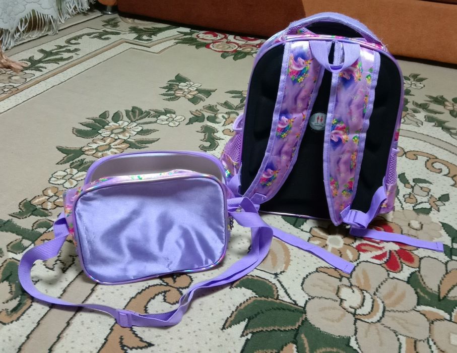 Продам Школьный рюкзак