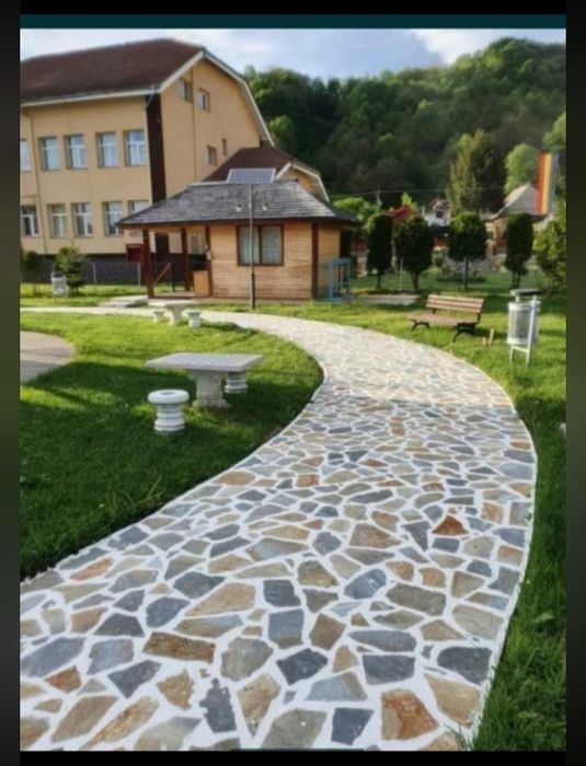 Pavaje din piatra decorativa naturala