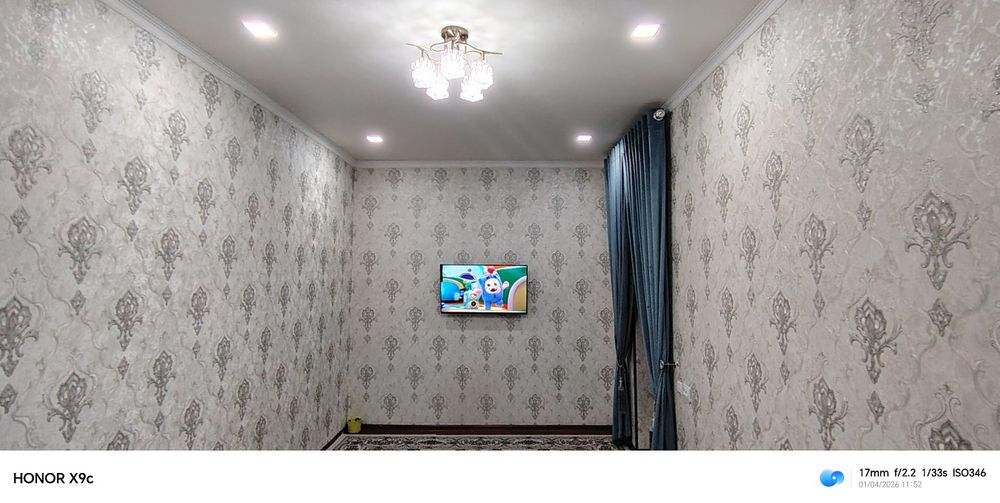 Farxod savxozida, Barcha qulayliklarga ega hovli