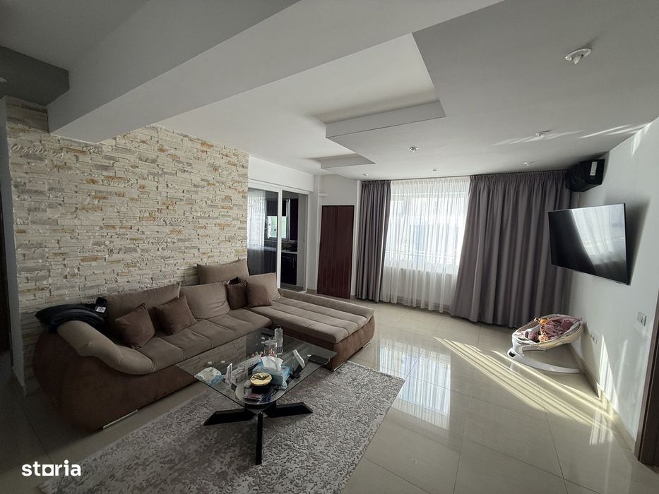 Apartament 3 camere zona Bratianu