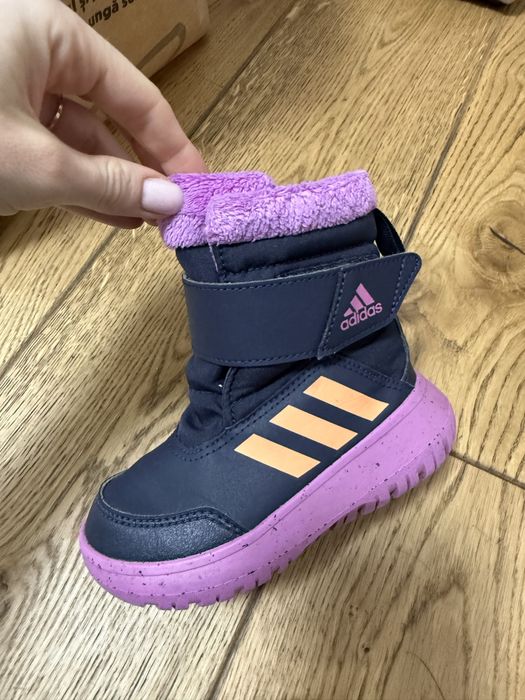 Ghete Adidas Winterplay, marime 25, 14.5 cm
