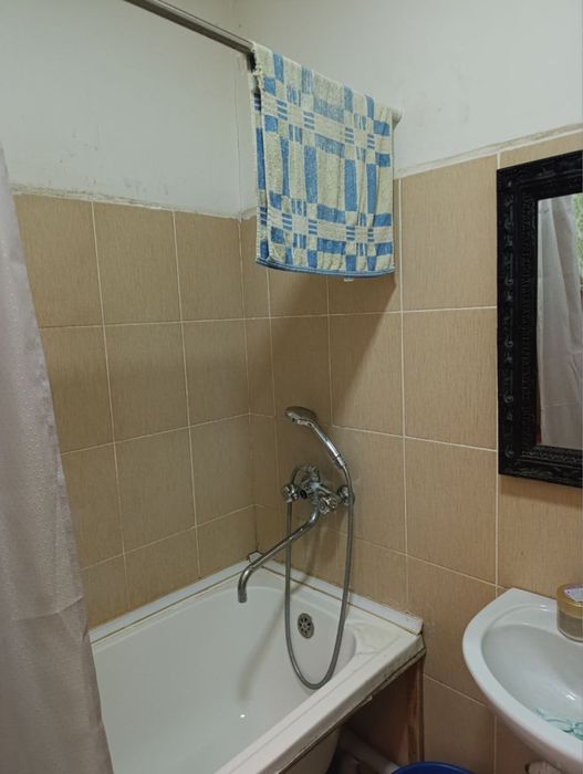 Сергели 3А да 2/4/7 срочно сотилади