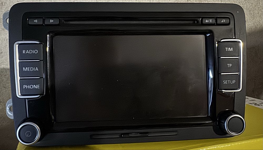 Фабрична мултимедия за VW - RCD 510