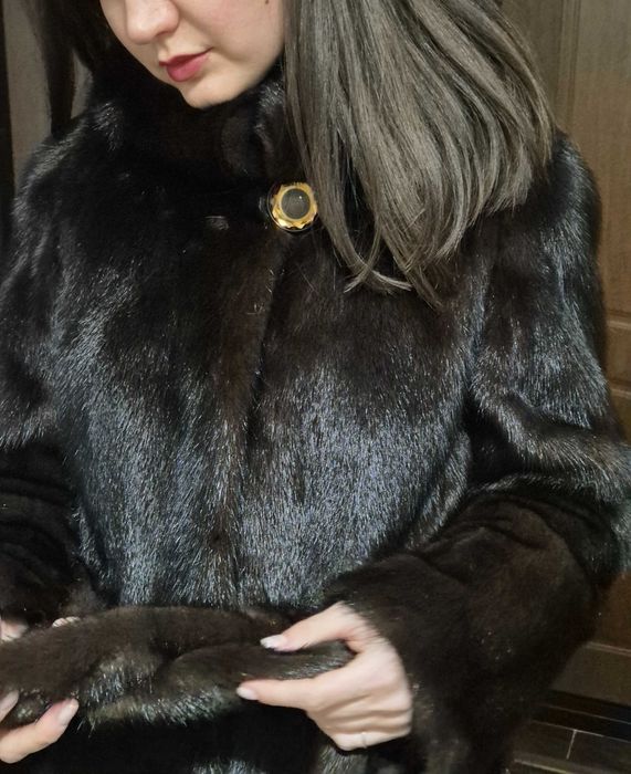 Норковая шуба с капюшоном