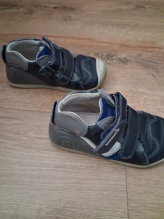 Обувки  Biomecanics