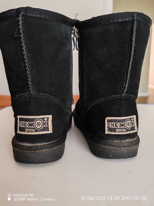 Продам угги детские