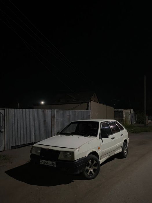продаю ваз 2109