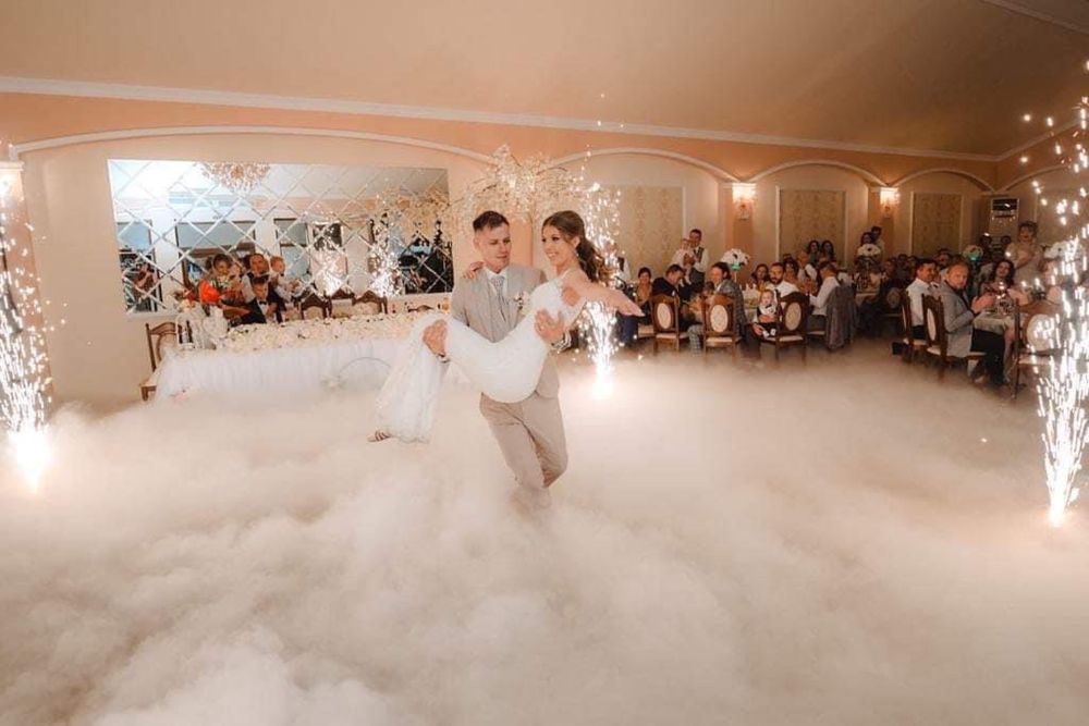 Artificii exterior , dansu mirilor , gheata carbonica fum greu