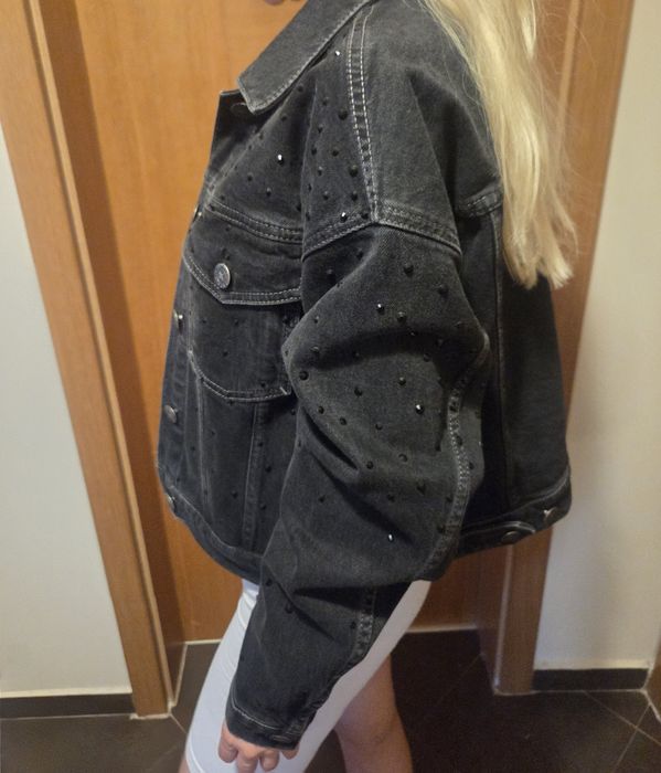 Esprit дънково яке с декоративни камъни