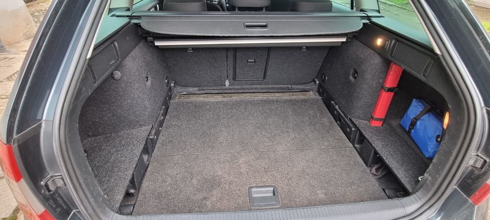 Продавам Шкода Октавия дизел