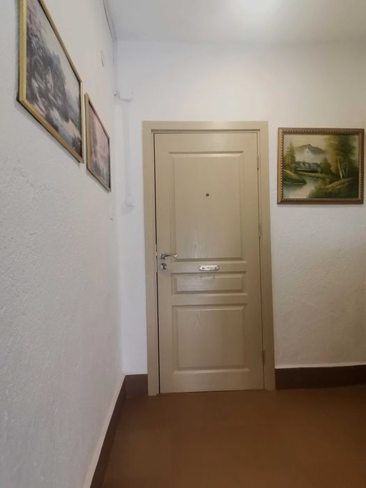 Отдавам под наем етаж от къща