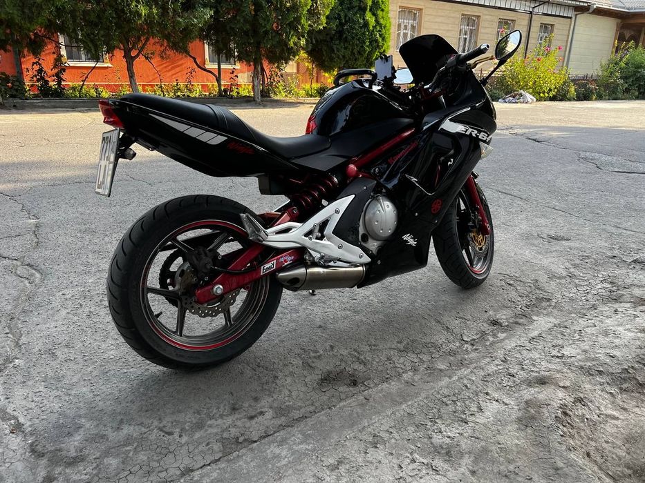 Продам Kawasaki er6-f 2006 г в идеале!