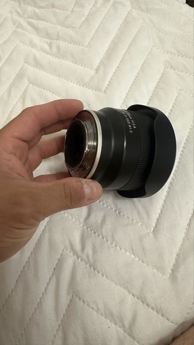 Tamron 20mm за Сони