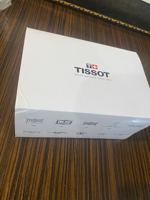 Часы TISSOT с гарантией