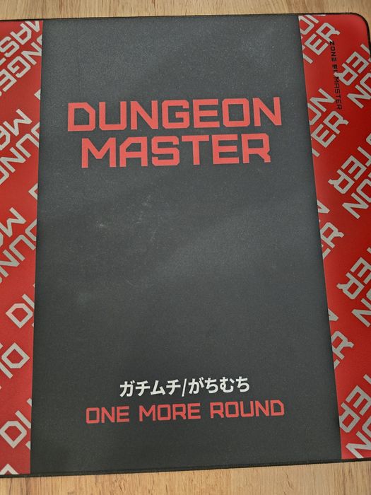 Коврик ZONE 51 (Б/У) Нету коробки.