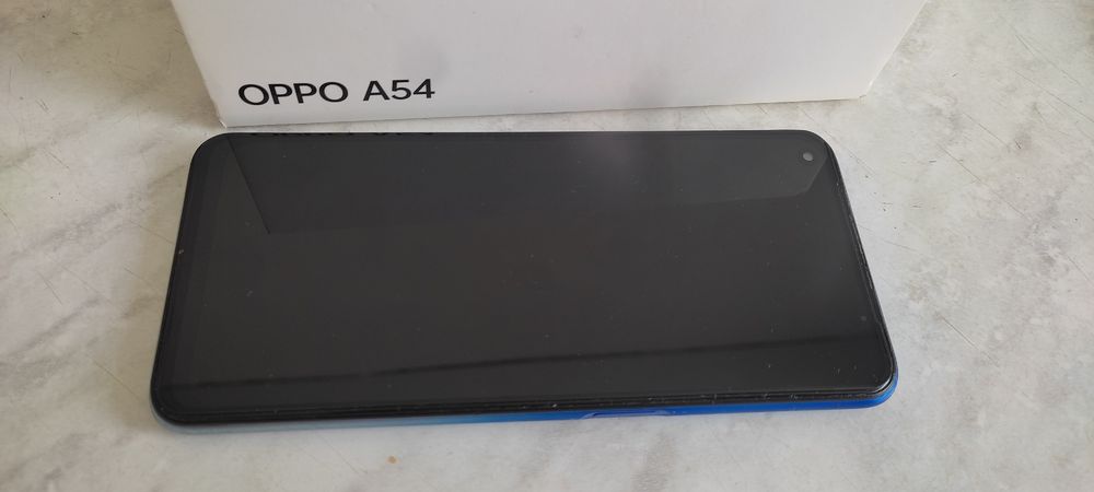 Смартфон Oppo A54
