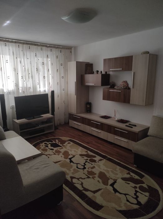Apartament 3 camere, zona Abator