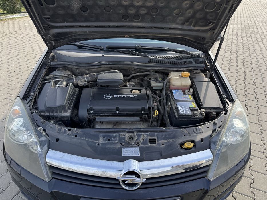 Opel Astra H 1.6i  2005