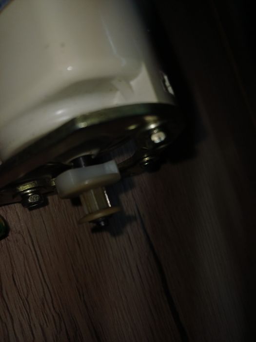 Motor masina de cusut casnica SINGER PRIVILEG  SANWA