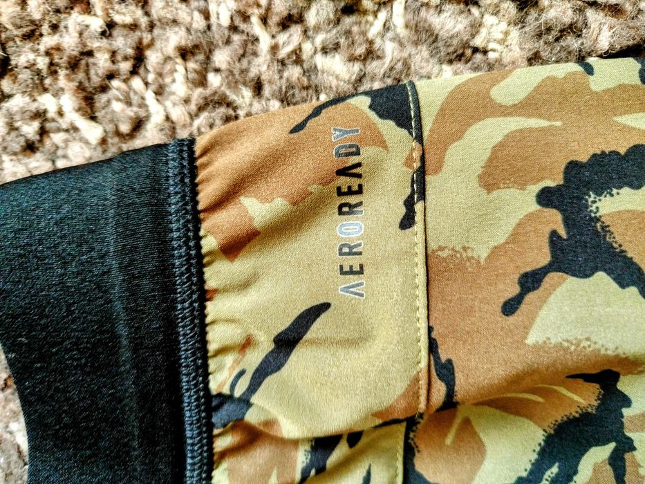 Adidas къси спортни панталони