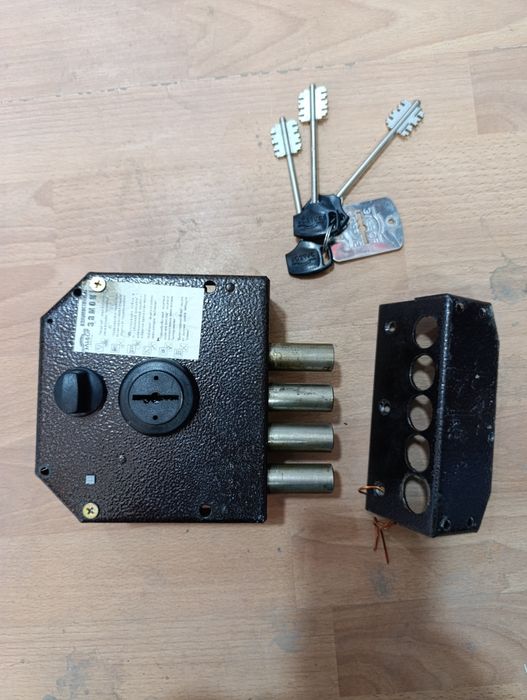 Продается замок мощный