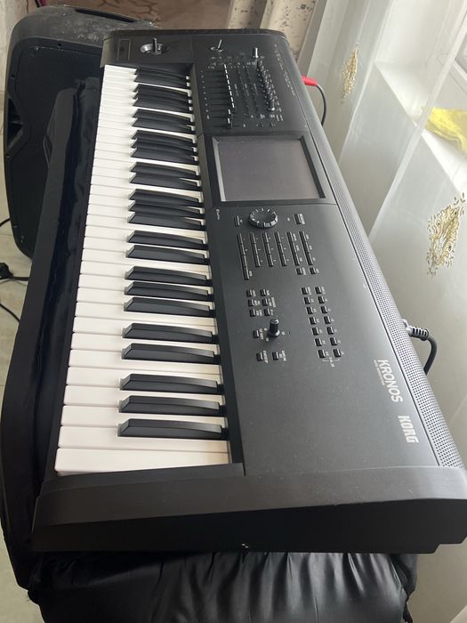 Vand kronos 3 nou garantie sau schimb cu acordeon juzi !