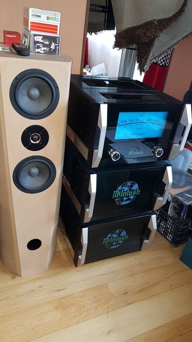 Крайни стъпала McIntosh MC2KW