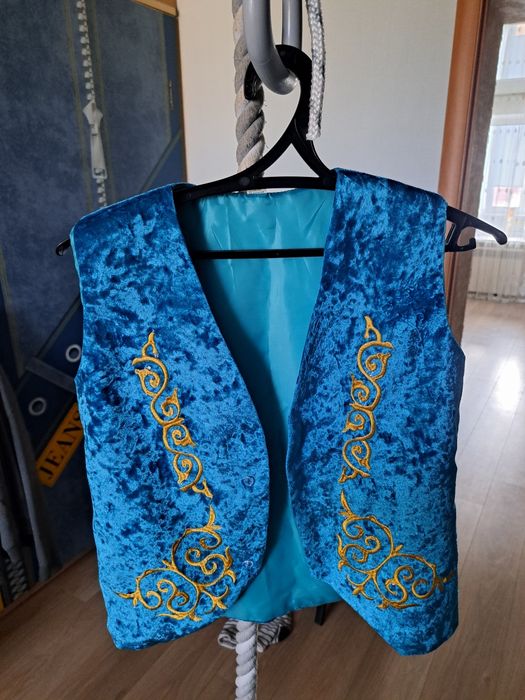 Продам Национальную Желетку.