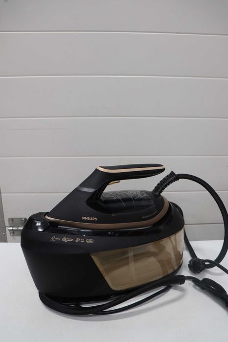 Парогенератор Philips PerfectCare series 6000, 2400W, 8бара