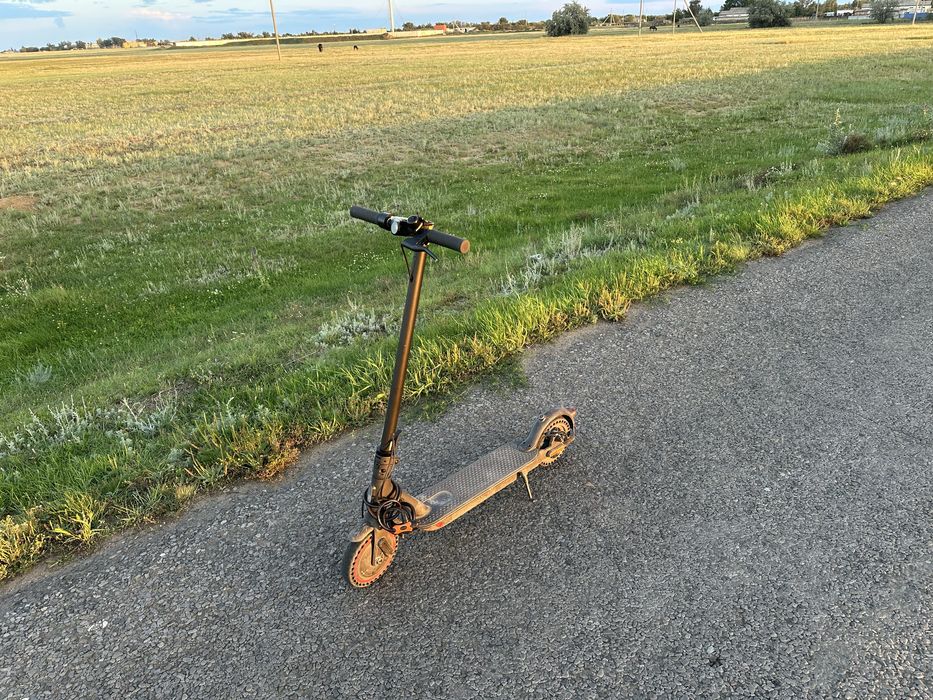 Электросамокат xiaomi