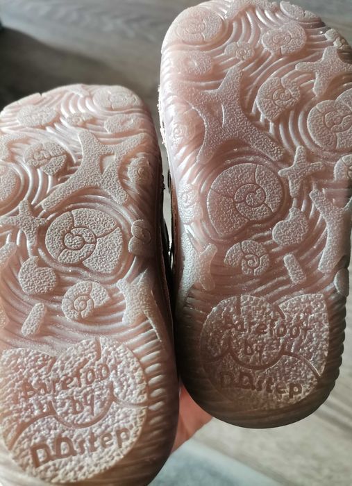 Боси обувки D.D step 23 номер.Зимни обувки  Колев и колев 24 номер