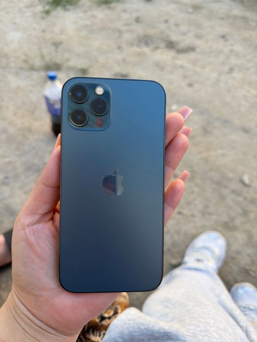 iPhone 12 Pro 256GB Память: 256 ГБ  АКБ: 77%