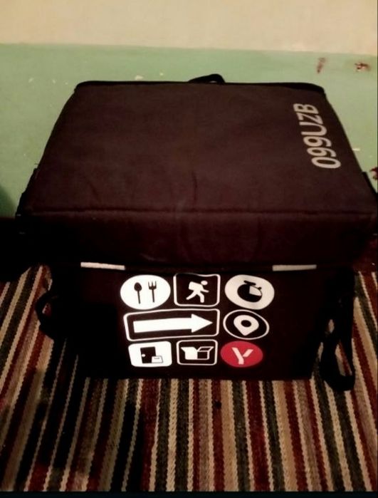 Yandex sumka qorasi