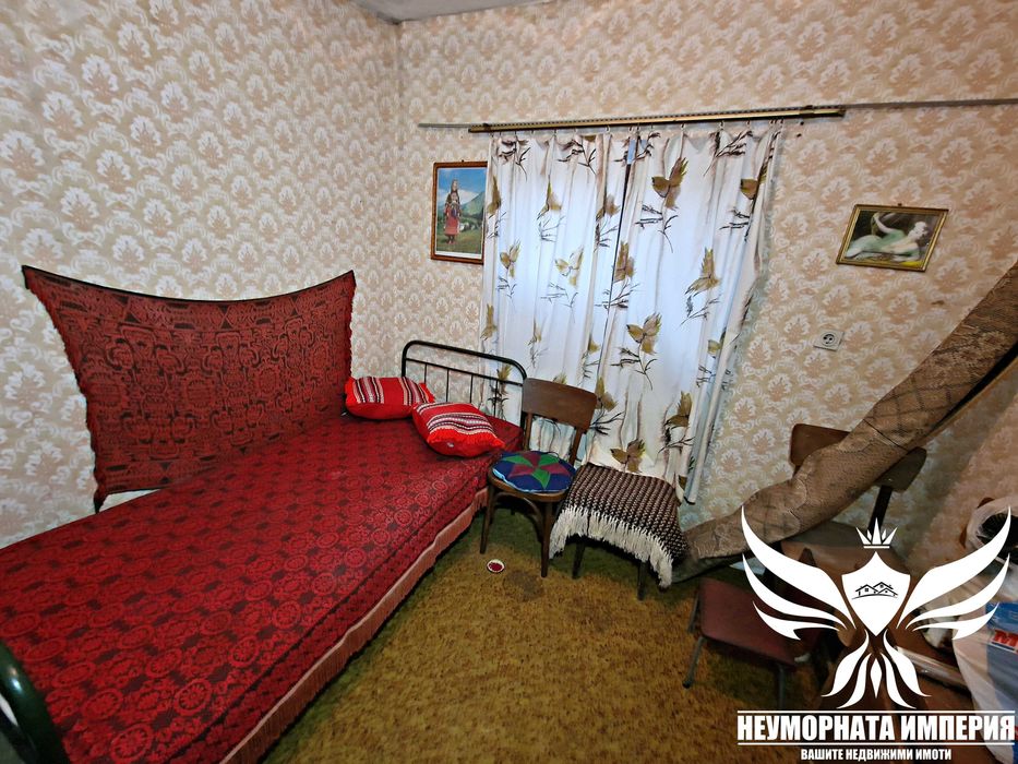 Продава се Къща в с. Баните, Област Смолян - 240 кв.м за 259 €/кв.м - Снимка #12