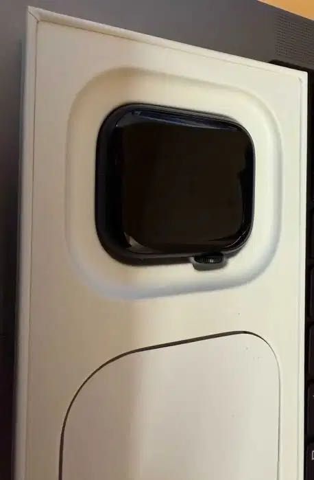 Apple Watch Series 9 41mm Midnight ca nou sanatate baterie 100%