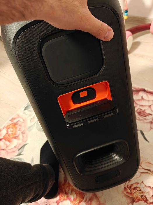 Boxa JBL partybox 120, impecabila, foarte puțin folosita