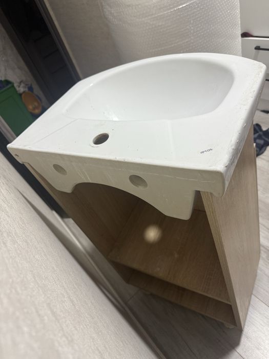 Тумба с раковиной
