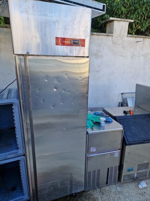 Masa calda, Frigider inox, Congelator cu sertare, stare buna, de firma