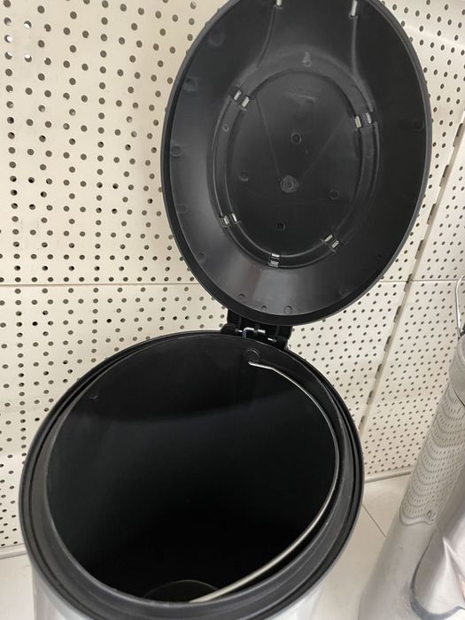 Кош за отпадъци 12л