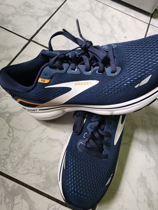 Adidasi Brooks ghost noi nr 42 si 44,5