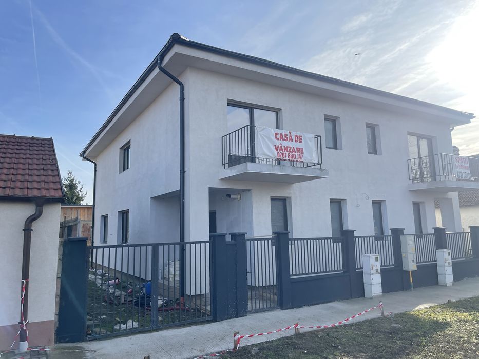 Casa/apartament P+1 ( duplex ) central Mosnita Noua