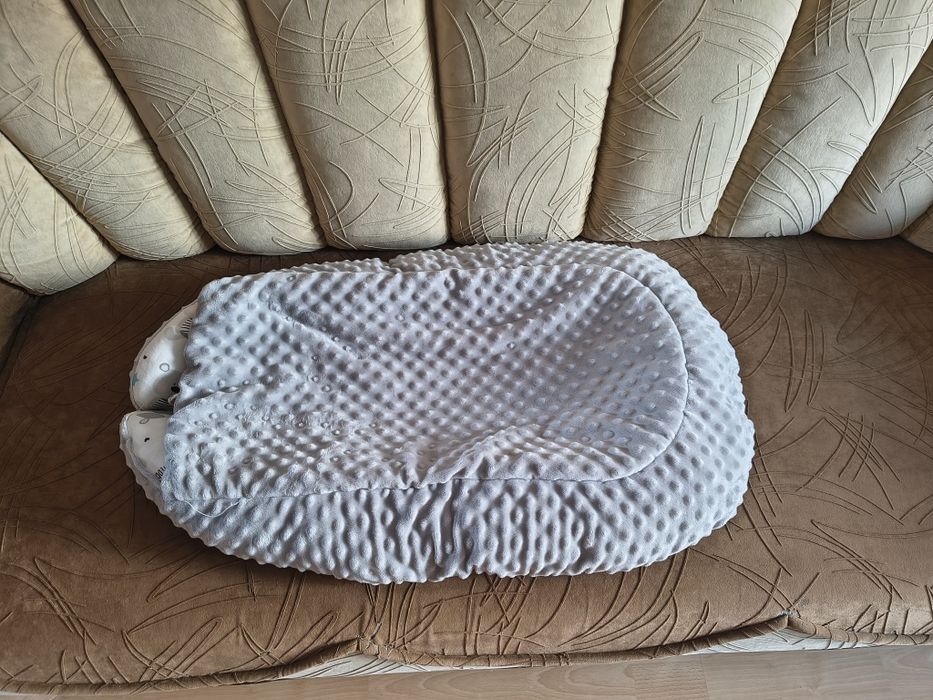 Baby nest in stare foarte bună