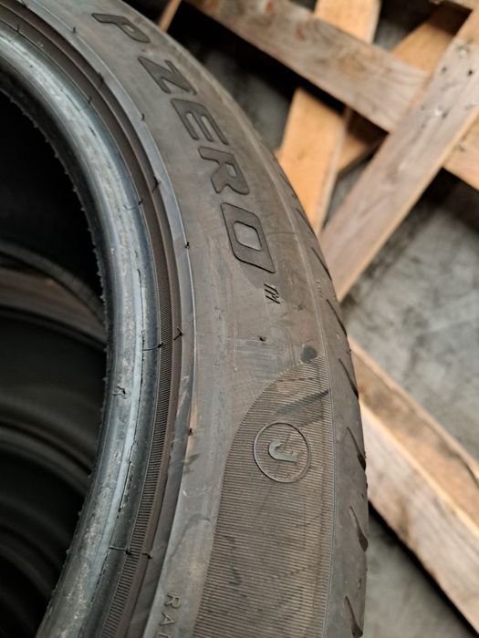 2 anvelope 275/40 R19 Pirelii